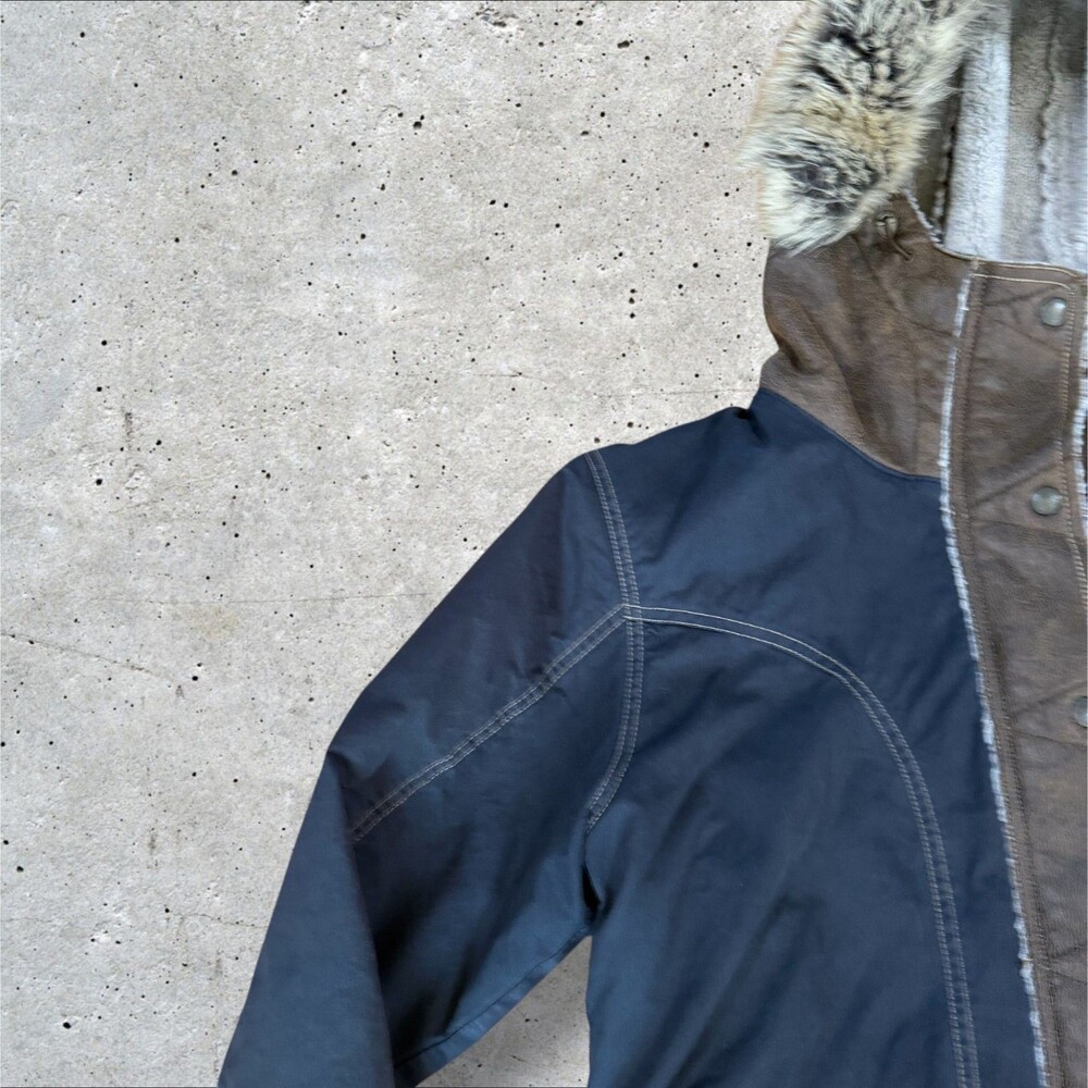 KUHL Arktik Projekt 2067 Womens Medium Faux Fur Hood Sherpa Lined Jacket Coat - Picture 4 of 8